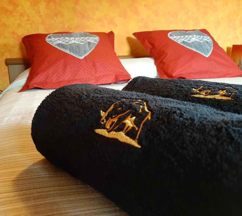 B&B La Locanda Del Cinghiale Aurano Exteriér fotografie